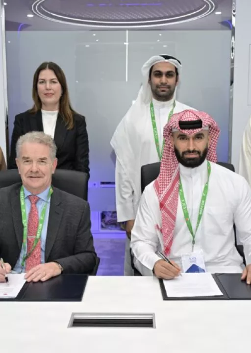 Beyon-Cyber-and-Bahrain-Polytechnic-AICS-Signing